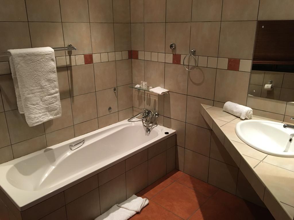 Bottom Of Boden Hotel Benoni Ngoại thất bức ảnh